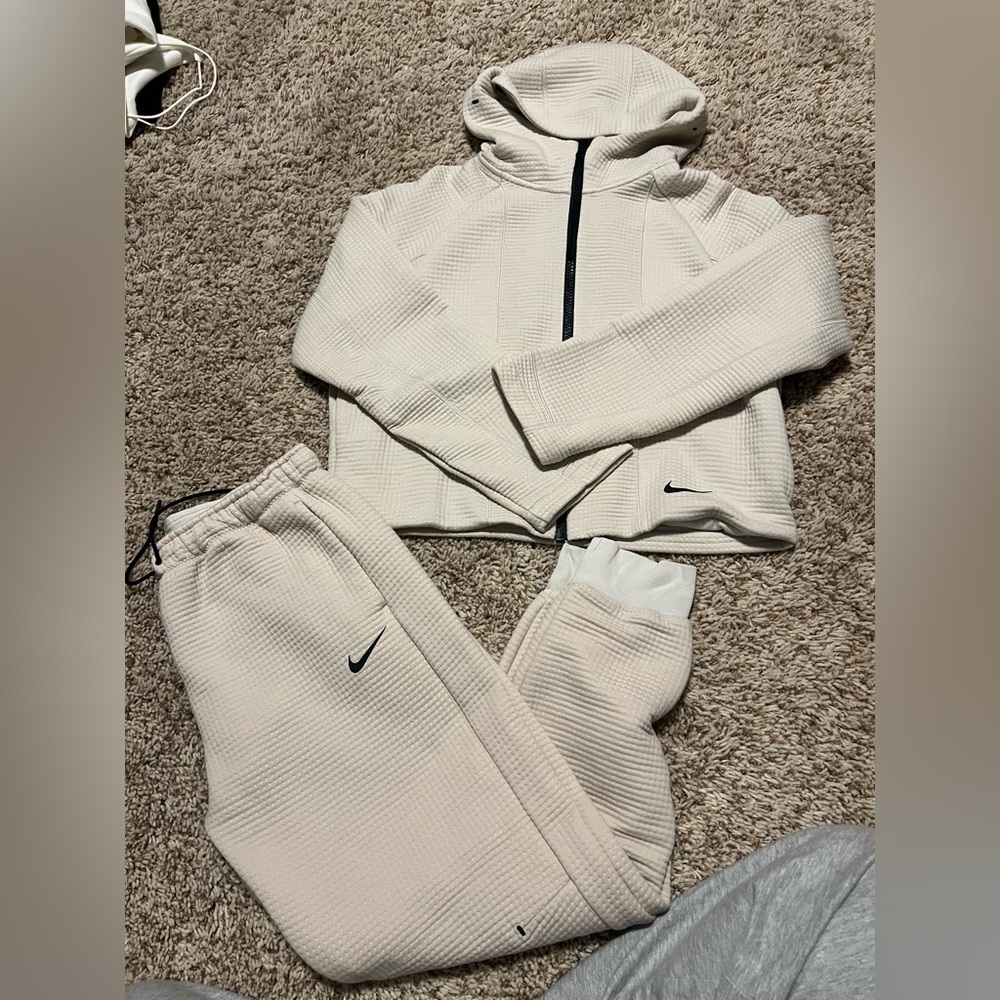 Nike Off-White Textured Tracksuit